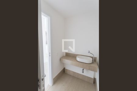 Lavabo da Sala 1 de apartamento à venda com 3 quartos, 208m² em Lourdes, Belo Horizonte