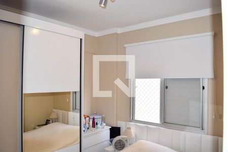 Suíte de apartamento à venda com 3 quartos, 74m² em Vila Gomes Cardim, São Paulo