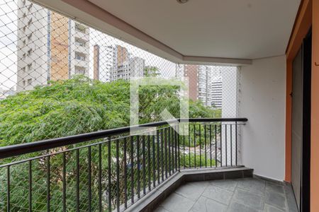 Apartamento para alugar com 3 quartos, 109m² em Indianópolis, São Paulo