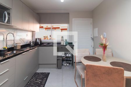 Cozinha de casa de condomínio à venda com 1 quarto, 49m² em Santa Tereza, Porto Alegre