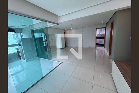 Apartamento à venda com 4 quartos, 140m² em Buritis, Belo Horizonte
