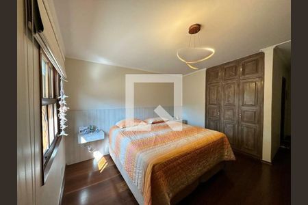 Casa à venda com 5 quartos, 353m² em Cursino, São Paulo