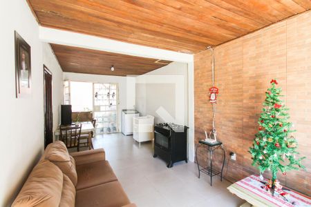 Sala de casa à venda com 3 quartos, 80m² em Niterói, Canoas