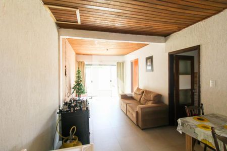 Sala de casa à venda com 3 quartos, 80m² em Niterói, Canoas
