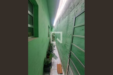 Quintal de casa à venda com 3 quartos, 113m² em Jaguaribe, Osasco