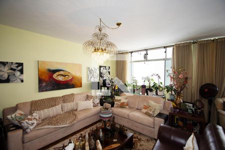 sala de estar de apartamento à venda com 3 quartos, 151m² em Jardim Paulista, São Paulo