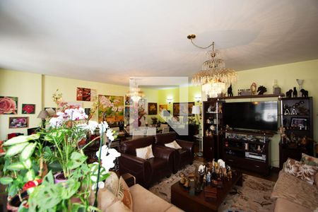 sala de estar de apartamento à venda com 3 quartos, 151m² em Jardim Paulista, São Paulo