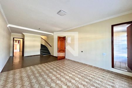Sala de casa à venda com 3 quartos, 300m² em Planalto Paulista, São Paulo