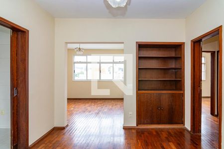 Sala 2 de apartamento para alugar com 3 quartos, 100m² em Coracao de Jesus, Belo Horizonte