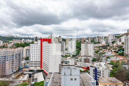 Sala 1 de apartamento para alugar com 3 quartos, 100m² em Coracao de Jesus, Belo Horizonte