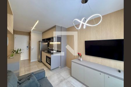 Sala  de apartamento à venda com 1 quarto, 38m² em Campo Belo, São Paulo