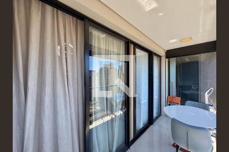 Sacada de apartamento à venda com 1 quarto, 38m² em Campo Belo, São Paulo