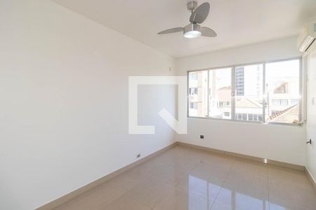 Quarto 1 de apartamento para alugar com 2 quartos, 89m² em São Geraldo, Porto Alegre