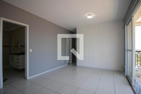 Sala de apartamento para alugar com 3 quartos, 80m² em Jardim Londrina, São Paulo