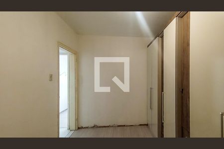 Quarto 1 de apartamento para alugar com 2 quartos, 55m² em Cristal, Porto Alegre
