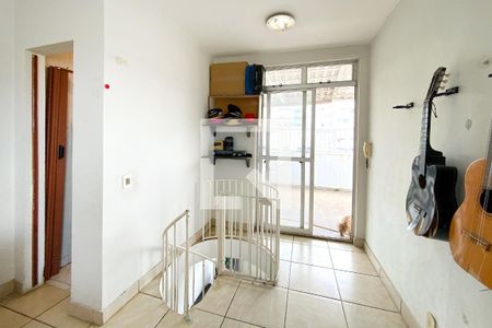 Sala de Estar de apartamento à venda com 3 quartos, 121m² em Sagrada Família, Belo Horizonte