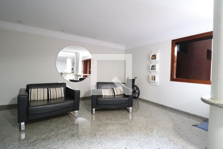Hall social de apartamento para alugar com 3 quartos, 175m² em Osvaldo Rezende, Uberlândia