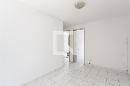 Sala de apartamento para alugar com 2 quartos, 53m² em Conjunto Residencial José Bonifácio, São Paulo