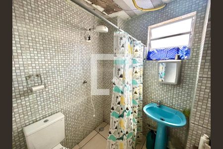 Banheiro de casa à venda com 1 quarto, 50m² em Vila Galvão, Guarulhos