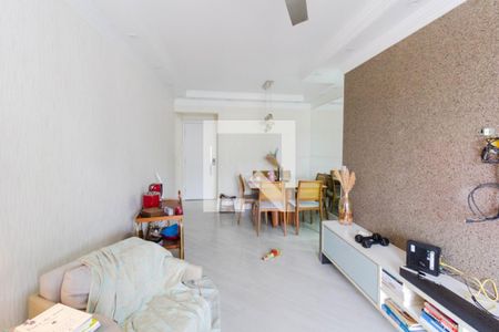 Sala de apartamento à venda com 3 quartos, 76m² em Vila Rosalia, Guarulhos