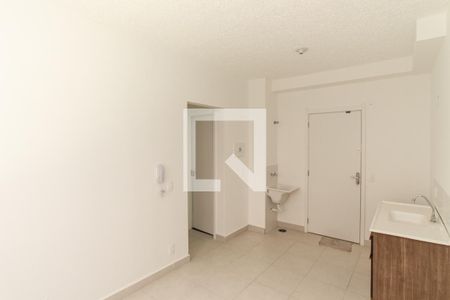 Sala e Cozinha de apartamento para alugar com 2 quartos, 33m² em Vila Maria, São Paulo