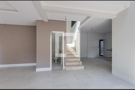 Casa à venda com 4 quartos, 680m² em Jardim Prudência, São Paulo