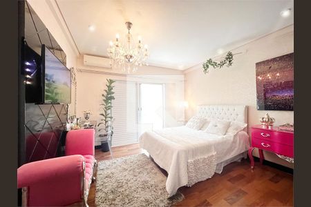 Casa à venda com 4 quartos, 430m² em Pinheiros, São Paulo