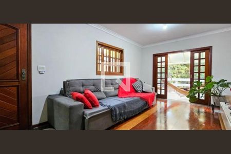 Foto 05 de casa de condomínio à venda com 3 quartos, 179m² em Jardim das Vertentes, São Paulo