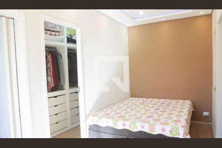 Casa à venda com 3 quartos, 187m² em Jardim Stella, Santo André