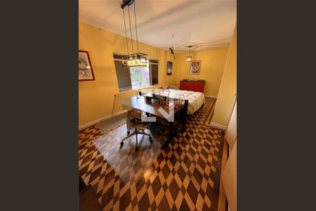 Casa à venda com 3 quartos, 230m² em Vila Sao Francisco (Zona Sul), São Paulo