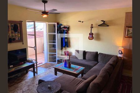 Casa à venda com 3 quartos, 230m² em Vila Sao Francisco (Zona Sul), São Paulo