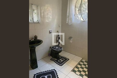 Casa à venda com 3 quartos, 170m² em Cidade São Jorge, Santo André