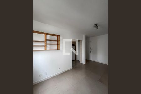 Sala de apartamento para alugar com 1 quarto, 40m² em Aclimação, São Paulo