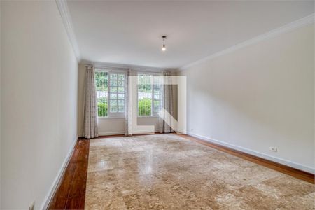 Casa à venda com 4 quartos, 493m² em Santo Amaro, São Paulo