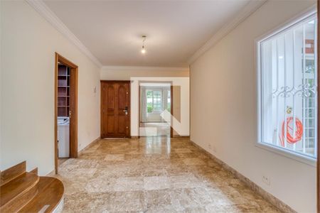 Casa à venda com 4 quartos, 493m² em Santo Amaro, São Paulo