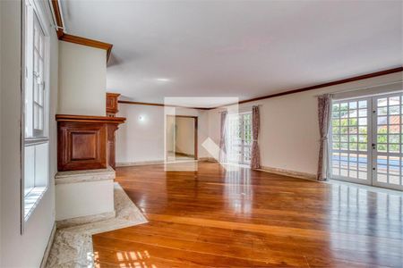 Casa à venda com 4 quartos, 493m² em Santo Amaro, São Paulo