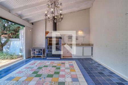 Casa à venda com 4 quartos, 493m² em Santo Amaro, São Paulo