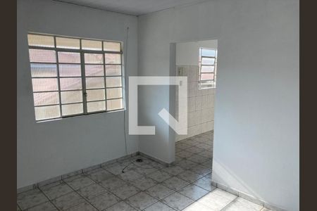 Casa à venda com 5 quartos, 200m² em Vila Bonilha, São Paulo