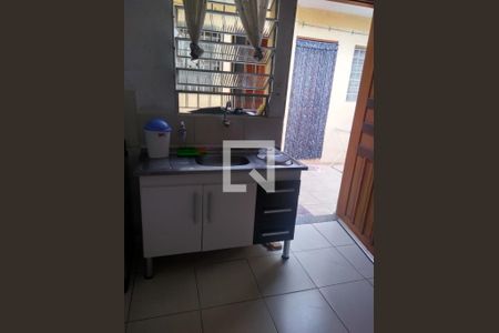 Casa à venda com 4 quartos, 90m² em Parque das Nações, Santo André