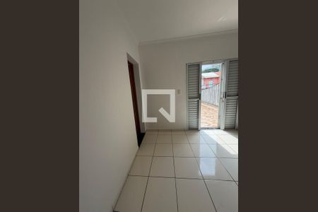 Casa para alugar com 4 quartos, 220m² em Jardim São Paulo, São Paulo