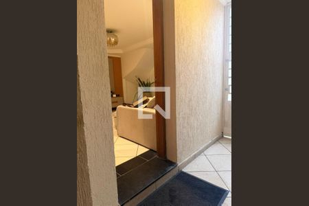 Casa para alugar com 4 quartos, 220m² em Jardim São Paulo, São Paulo