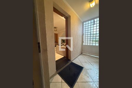 Casa para alugar com 4 quartos, 220m² em Jardim São Paulo, São Paulo