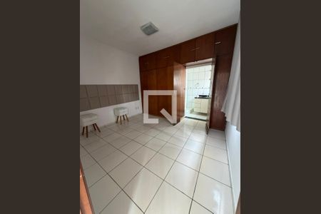 Casa para alugar com 4 quartos, 220m² em Jardim São Paulo, São Paulo