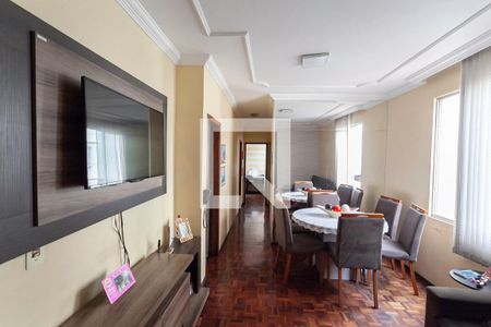 Sala de apartamento para alugar com 3 quartos, 61m² em São João Batista, Belo Horizonte