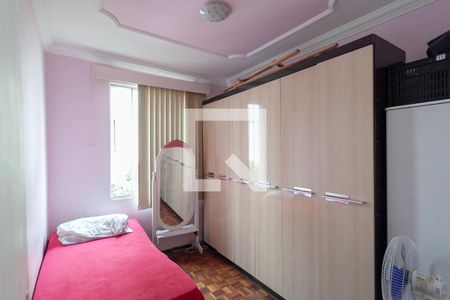 Quarto 1 de apartamento para alugar com 3 quartos, 61m² em São João Batista, Belo Horizonte