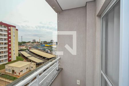 Varanda Sala de Estar/Jantar de apartamento para alugar com 2 quartos, 52m² em Parque Emilia, Sumaré