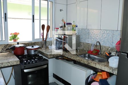 Casa de Condomínio para alugar com 2 quartos, 50m² em Centreville, Cotia