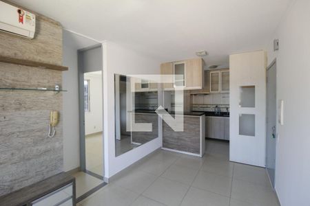 Sala de apartamento para alugar com 2 quartos, 73m² em Mário Quintana, Porto Alegre