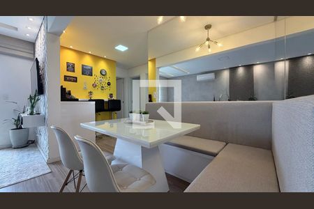 Sala de apartamento para alugar com 3 quartos, 80m² em Jardim Nova Europa, Campinas