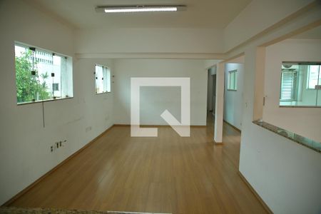 Sala de casa para alugar com 3 quartos, 380m² em Jardim do Mar, São Bernardo do Campo
